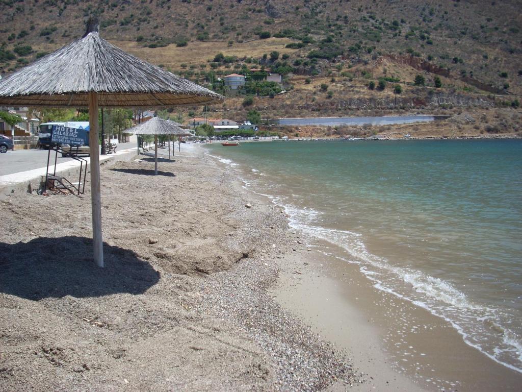 Hotel Galaxias Agioi Pandes Dış mekan fotoğraf