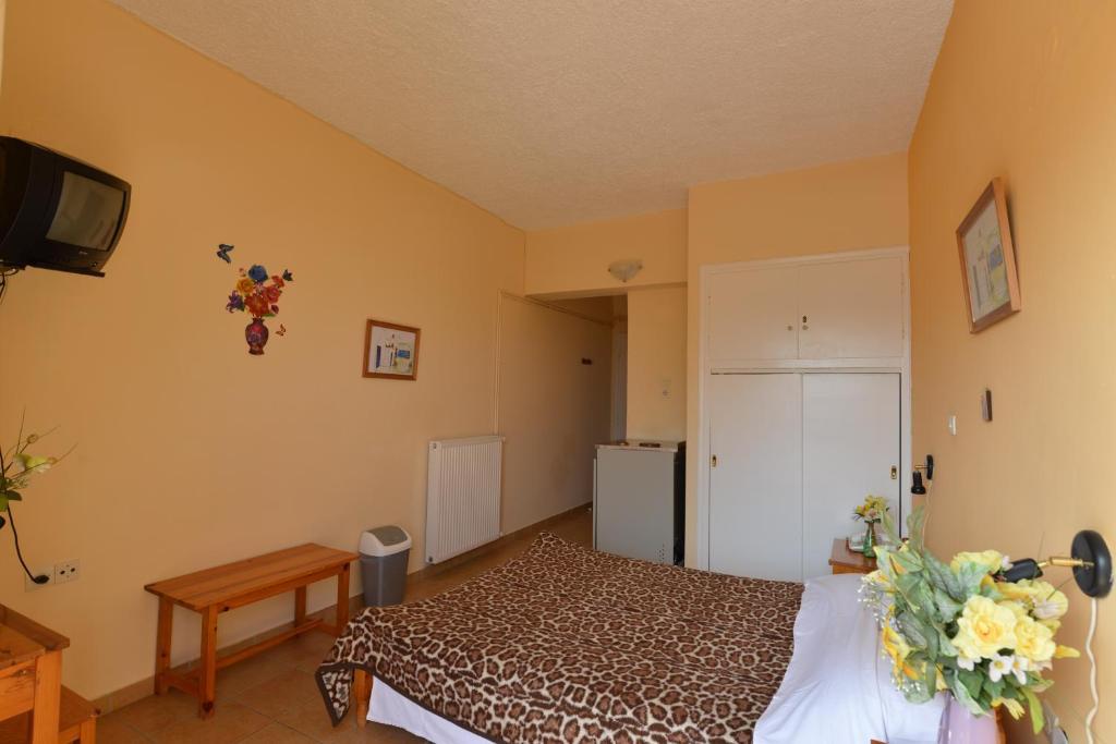 Hotel Galaxias Agioi Pandes Dış mekan fotoğraf